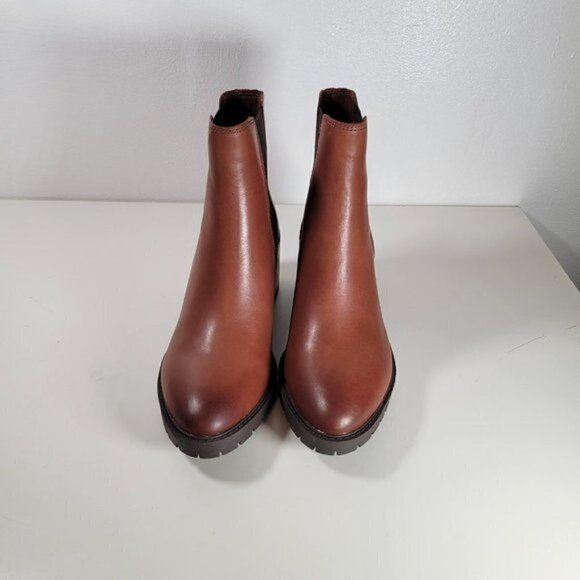 Vince Camuto Women’s Leather Stacked Heel Chelsea Boot - Picture 3 of 14